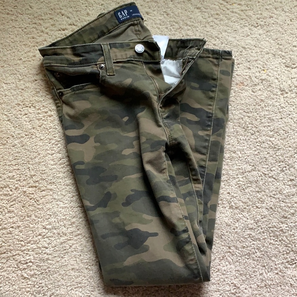 GAP Camouflage Skinny Jeans/Leggings